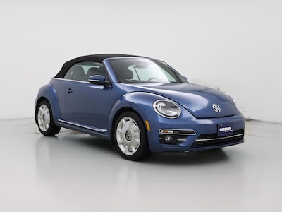 2019 Volkswagen Beetle SE -
                Hartford, CT