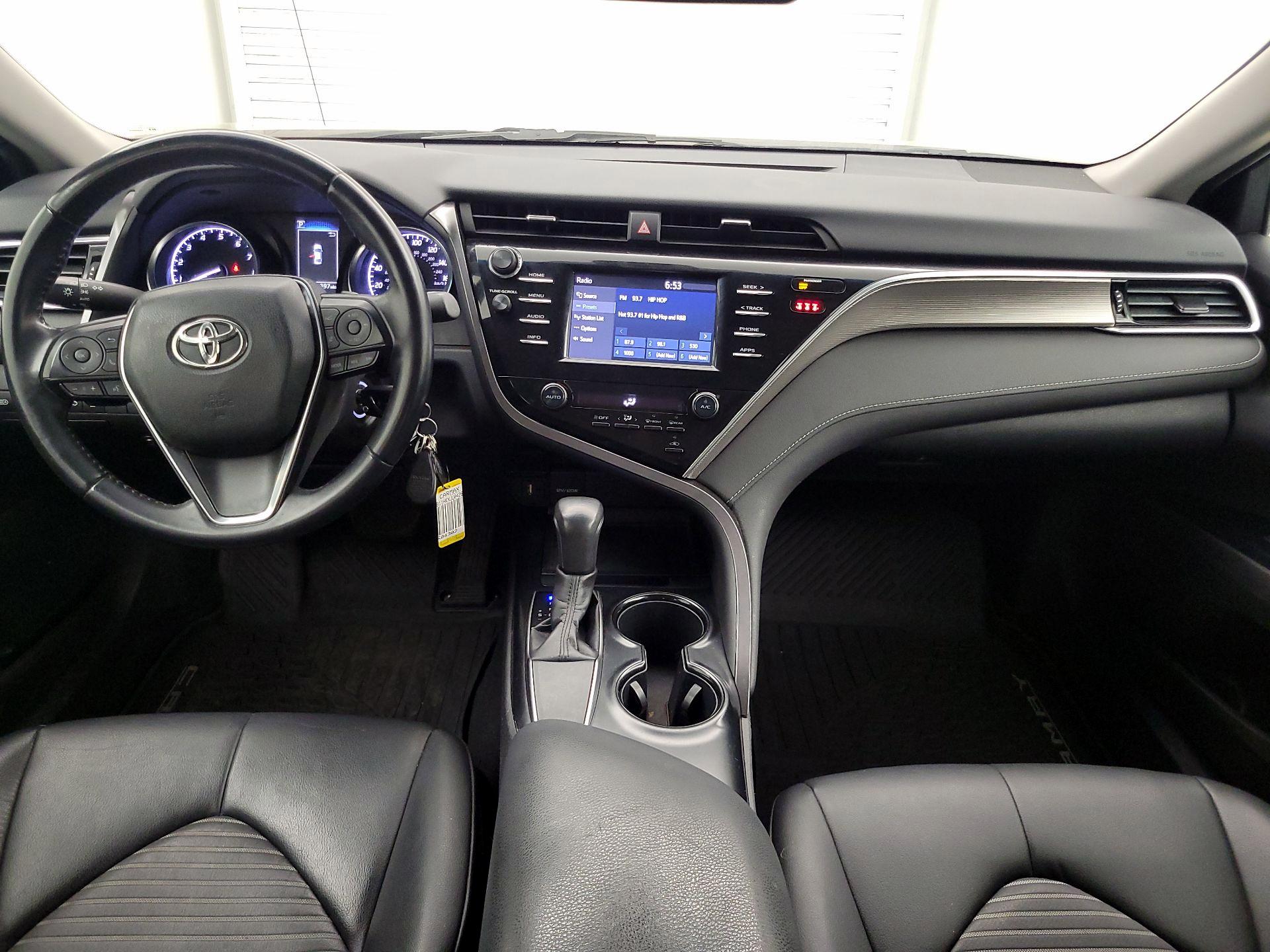 Thumbnail: 2018 Toyota Camry - 9