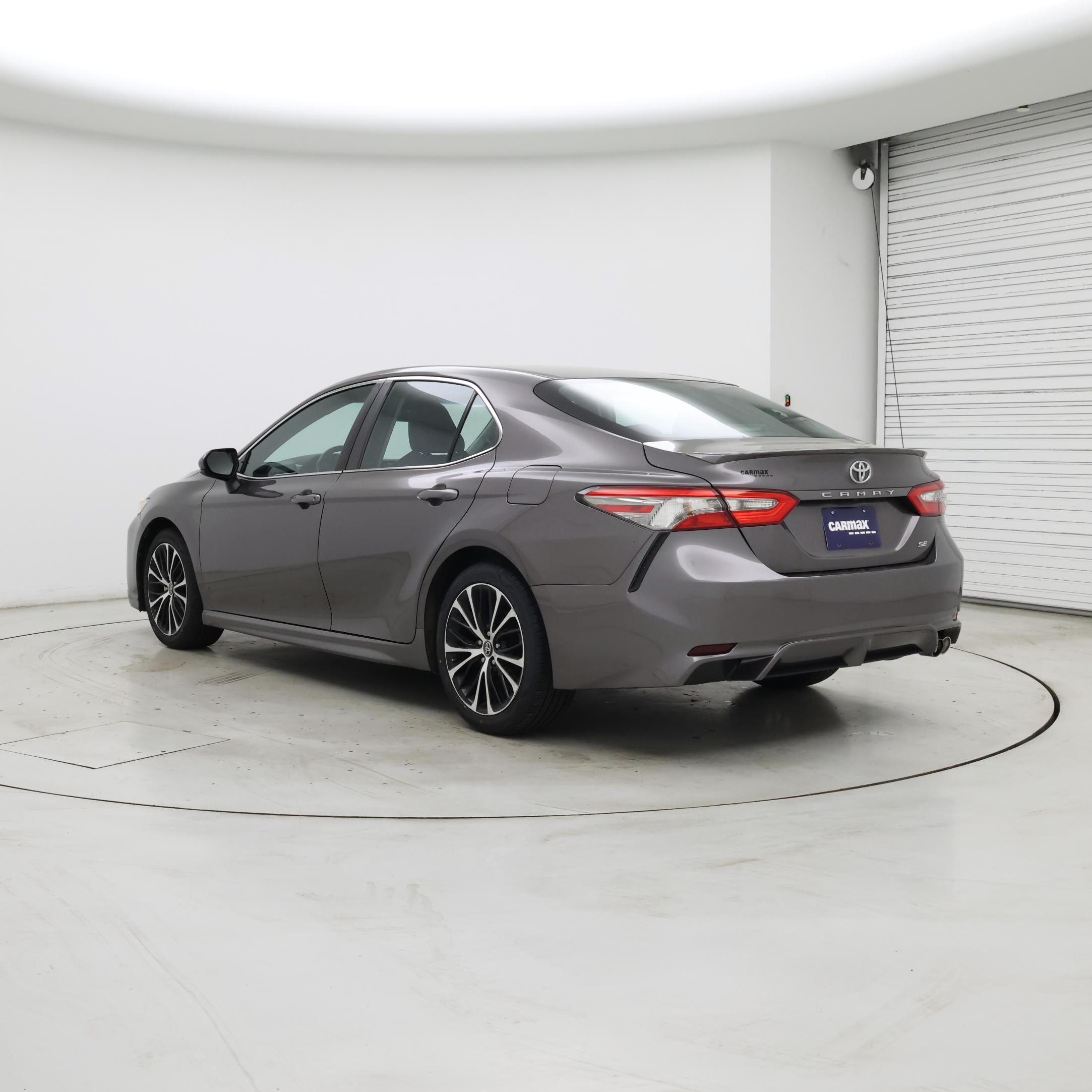 Thumbnail: 2018 Toyota Camry - 2