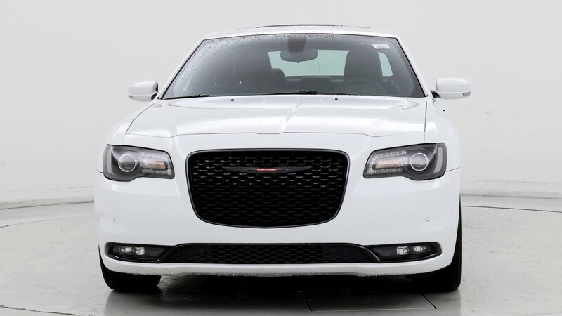 2023 Chrysler 300 S 5