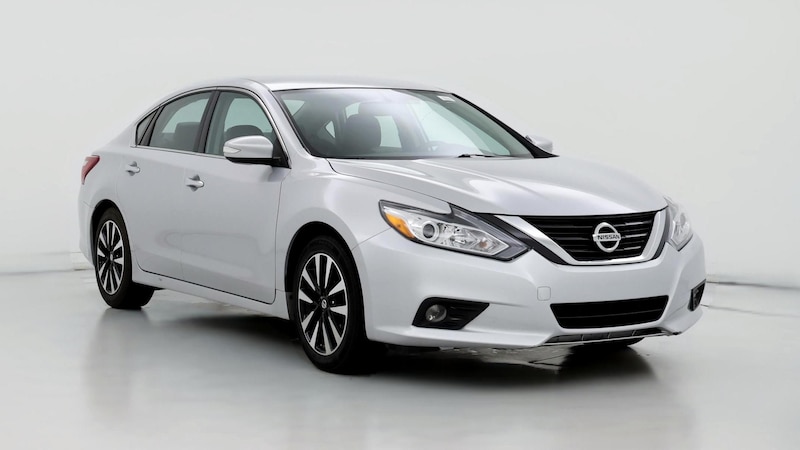 2018 Nissan Altima SL Hero Image