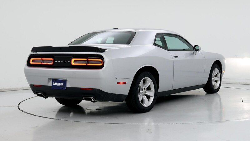 2023 Dodge Challenger SXT 8