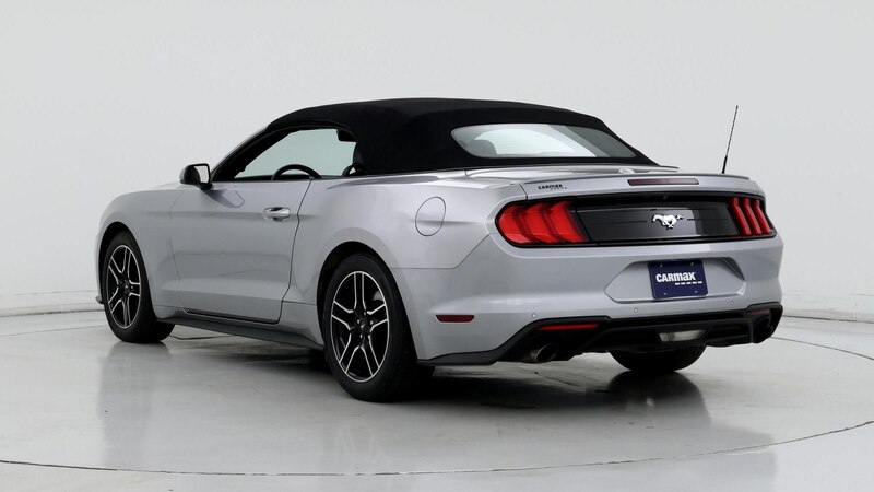 2022 Ford Mustang  2