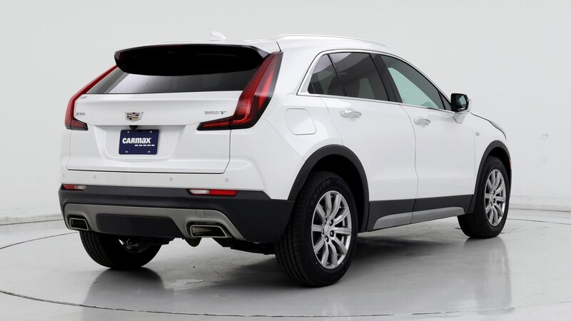 2022 Cadillac XT4 Premium Luxury 8