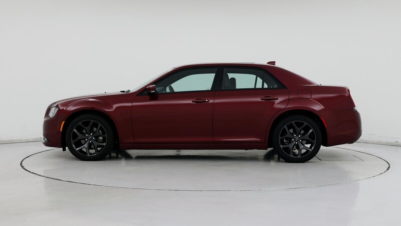 2023 Chrysler 300 S 3