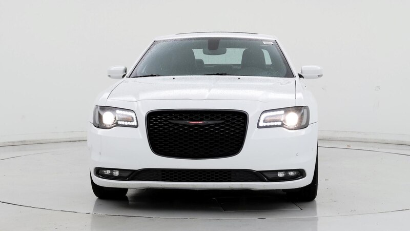 2023 Chrysler 300 S 5