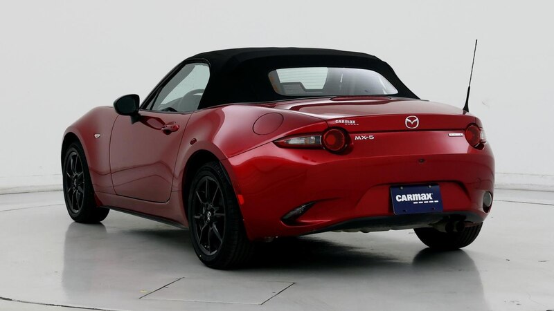 2020 Mazda MX-5 Miata Sport 2