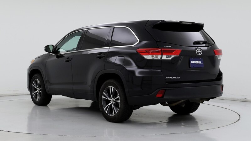 2019 Toyota Highlander LE 2