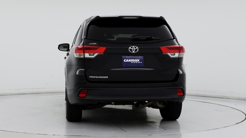 2019 Toyota Highlander LE 6