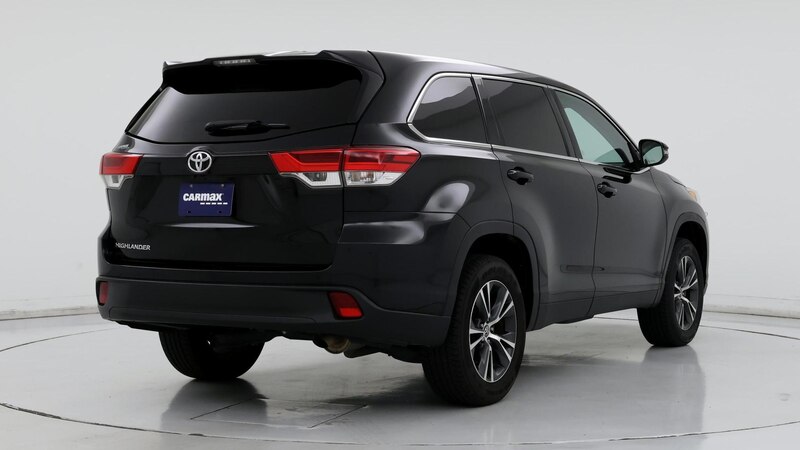 2019 Toyota Highlander LE 8