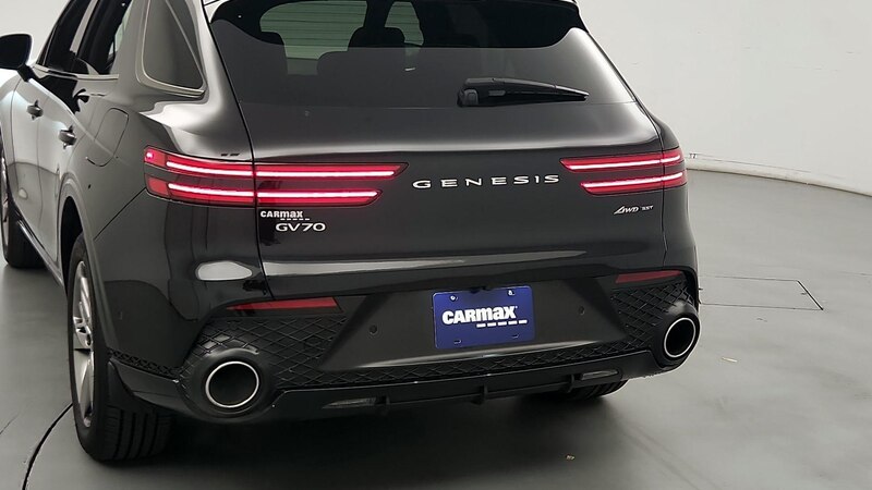 2022 Genesis GV70 Sport 6