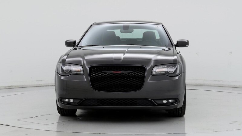 2023 Chrysler 300 S 5