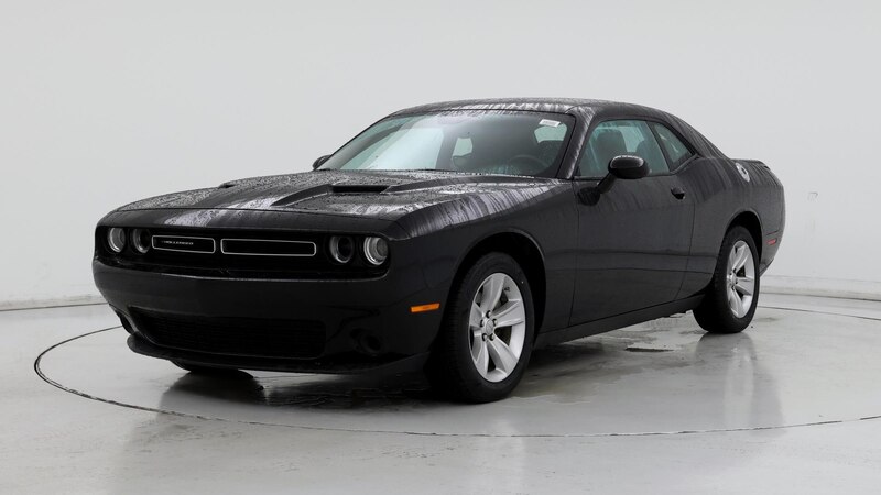 2023 Dodge Challenger SXT 4