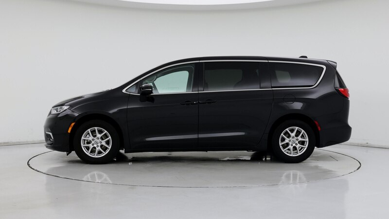 2023 Chrysler Pacifica Touring L 3