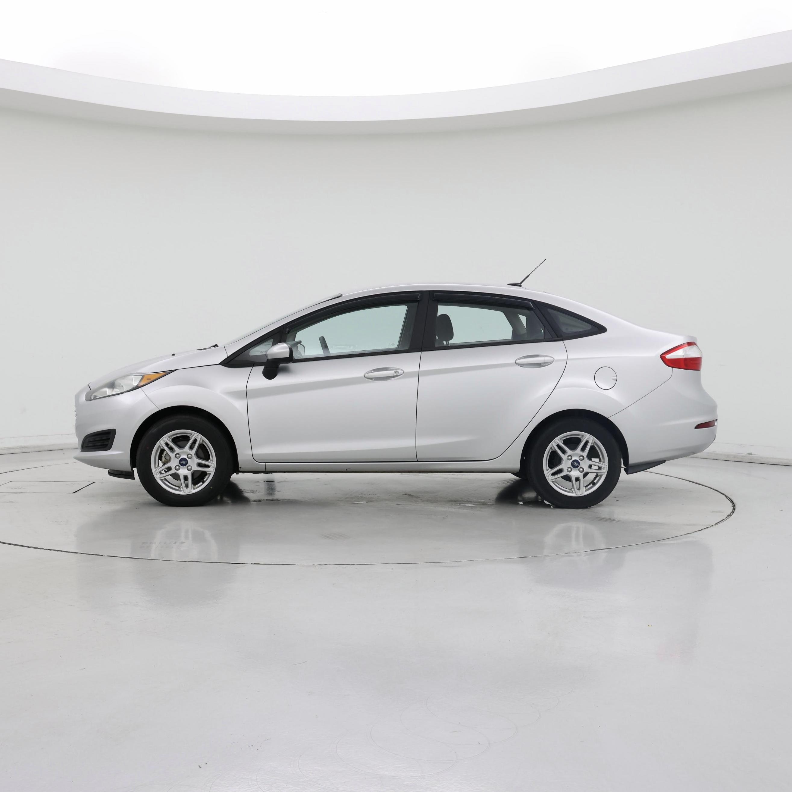 Thumbnail: 2019 Ford Fiesta - 3