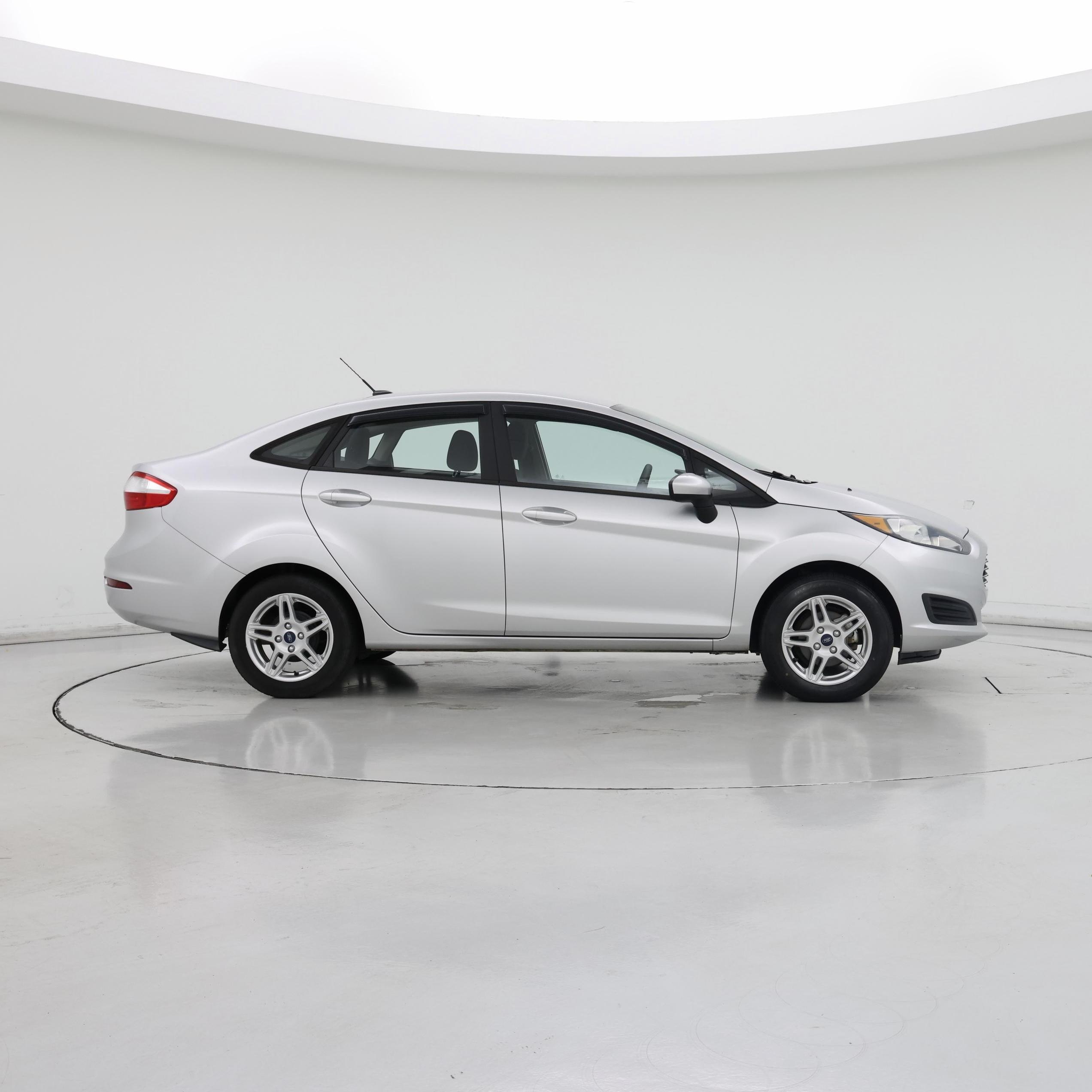 Thumbnail: 2019 Ford Fiesta - 7