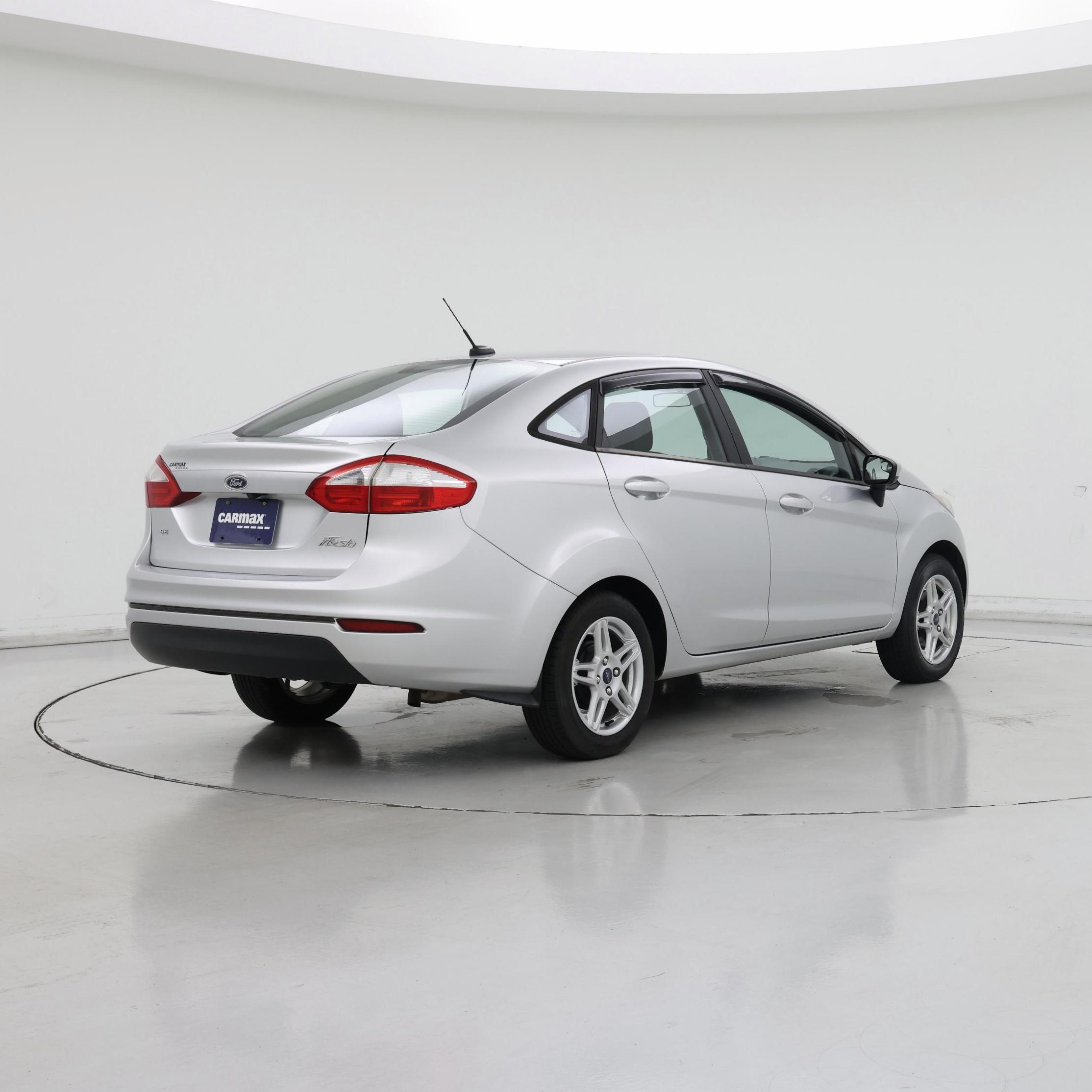 Thumbnail: 2019 Ford Fiesta - 8