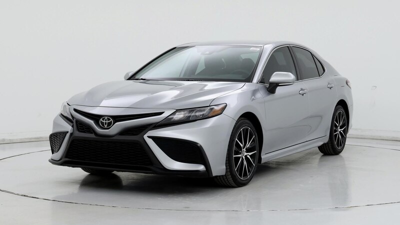 2022 Toyota Camry SE 4