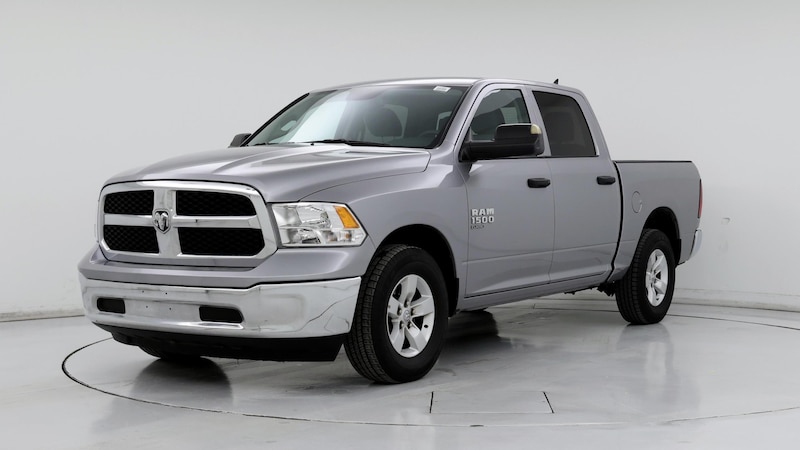 2022 RAM 1500 Classic SLT 4