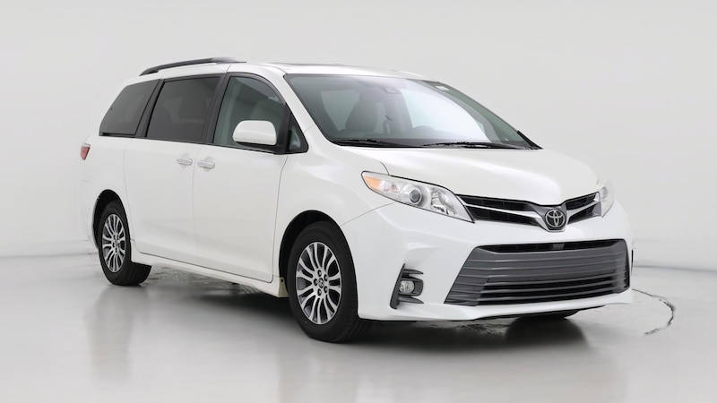 2018 Toyota Sienna XLE Premium Hero Image