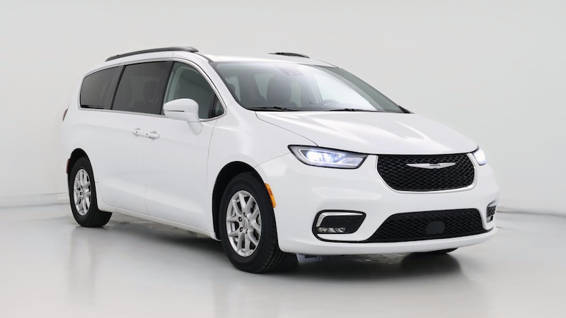 2022 Chrysler Pacifica Touring L Hero Image
