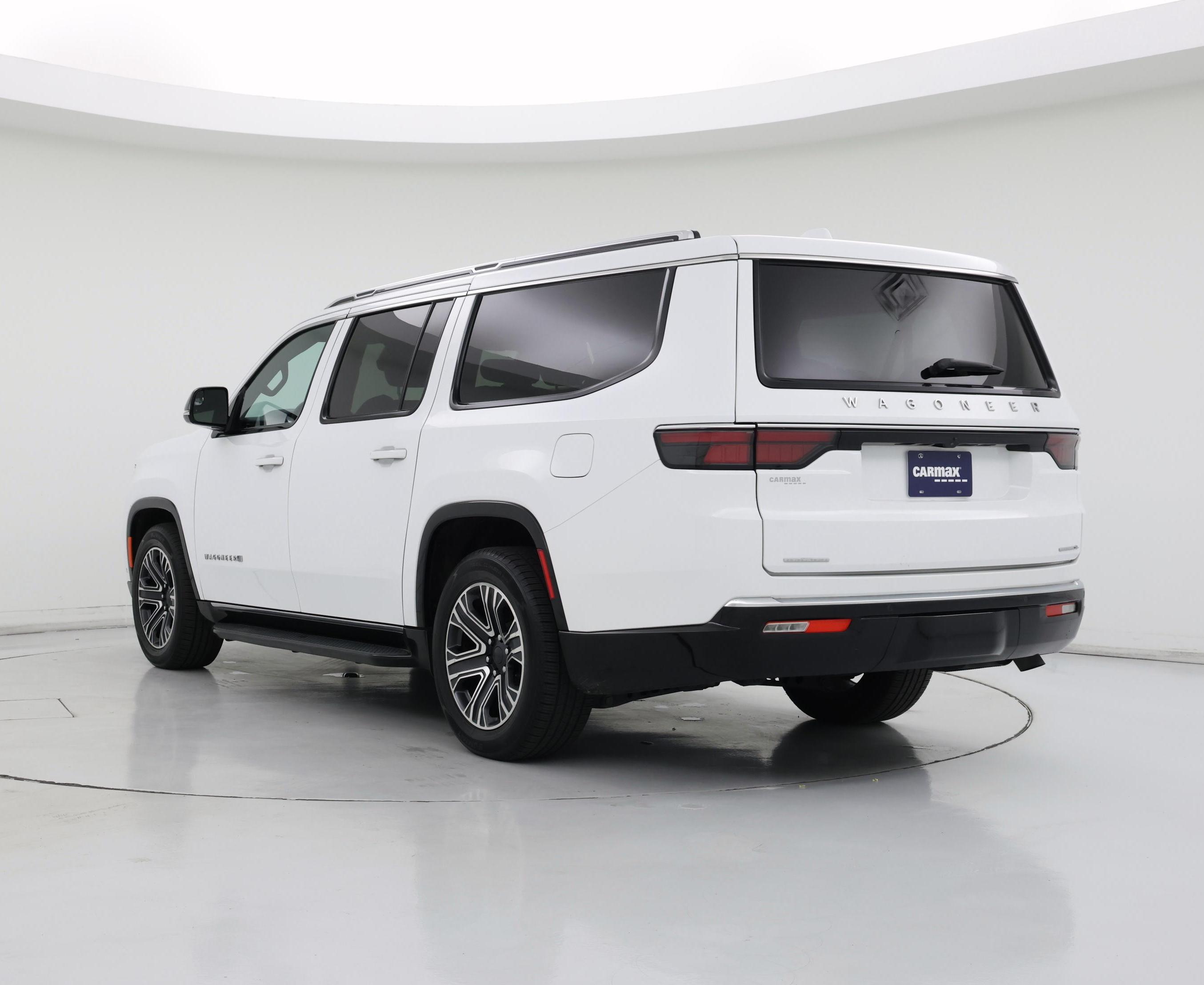 Thumbnail: 2023 Jeep Wagoneer - 2