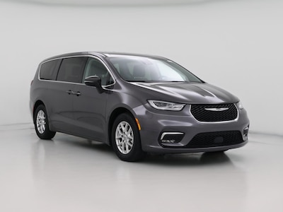 2023 Chrysler Pacifica Touring L -
                Greensboro, NC