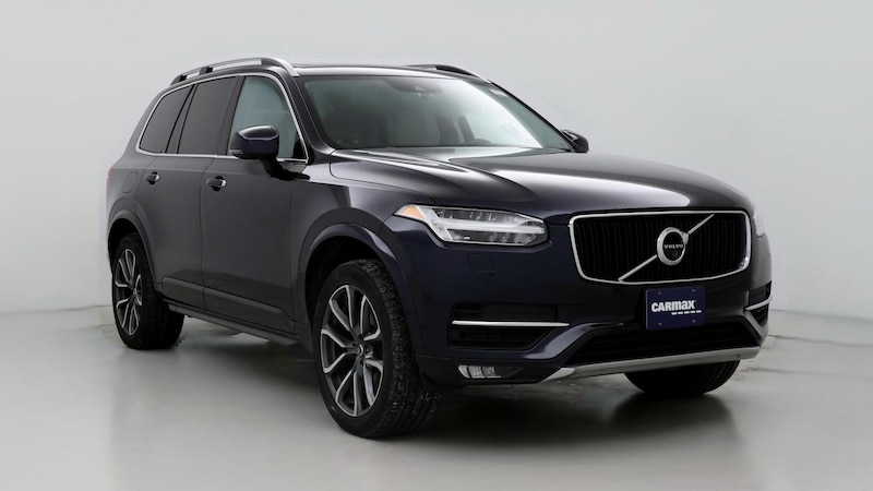 2017 Volvo XC90 T6 Momentum Hero Image