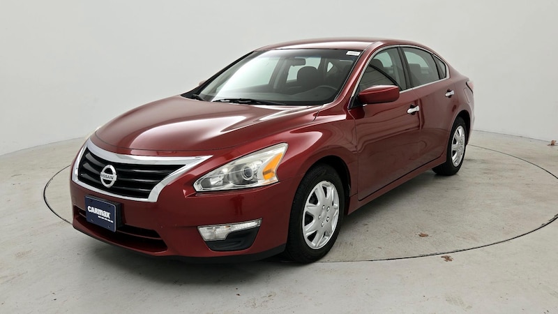 2015 Nissan Altima S Hero Image