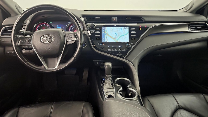 2019 Toyota Camry XSE 9