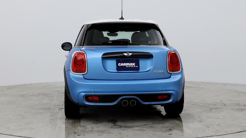 2015 MINI Cooper Hardtop S 6