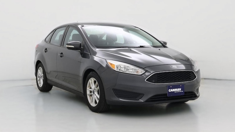 2016 Ford Focus SE Hero Image