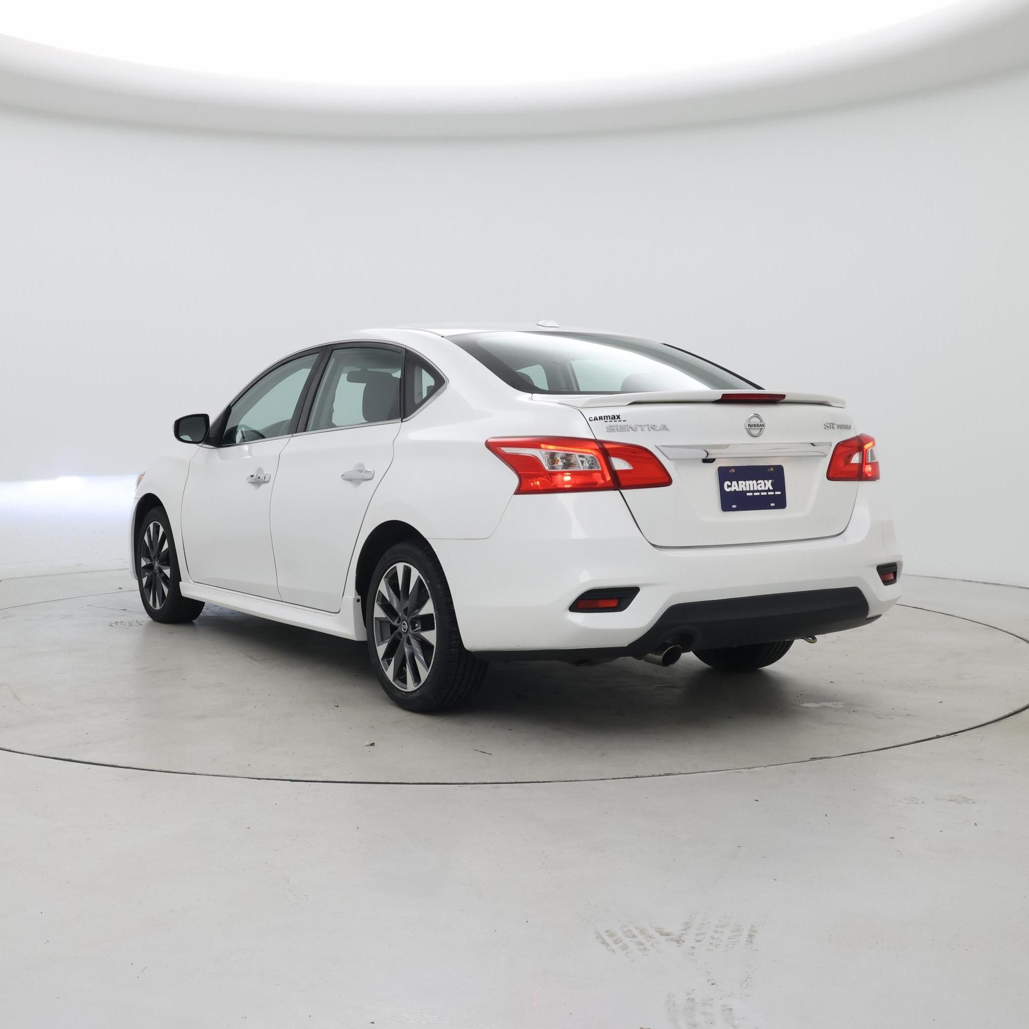 Thumbnail: 2017 Nissan Sentra - 2