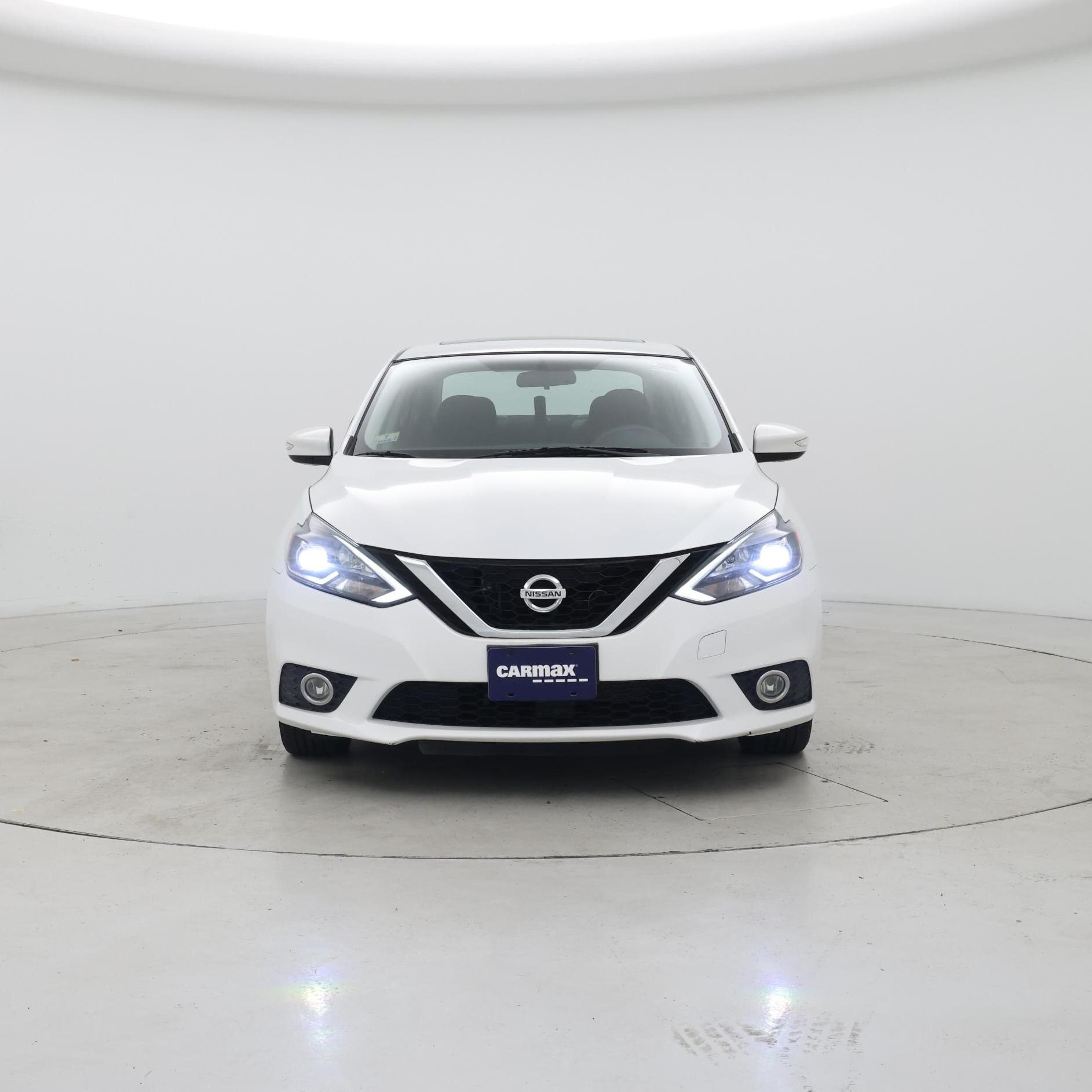 Thumbnail: 2017 Nissan Sentra - 5