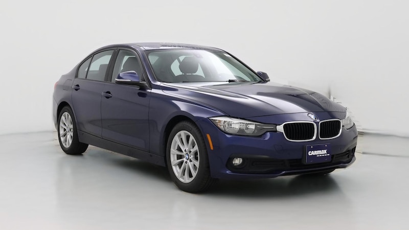 2016 BMW 3 Series 320i Hero Image