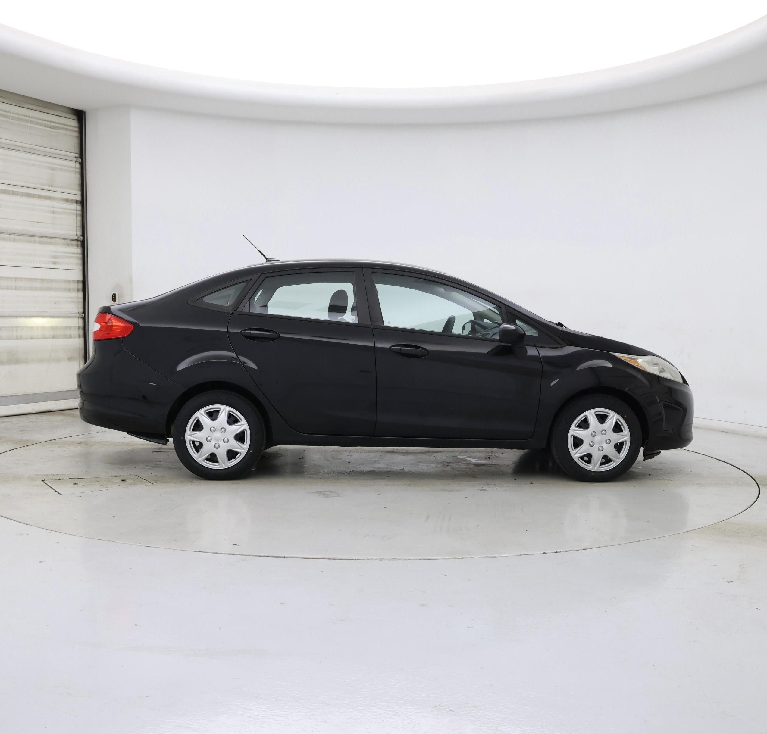 Thumbnail: 2013 Ford Fiesta - 7