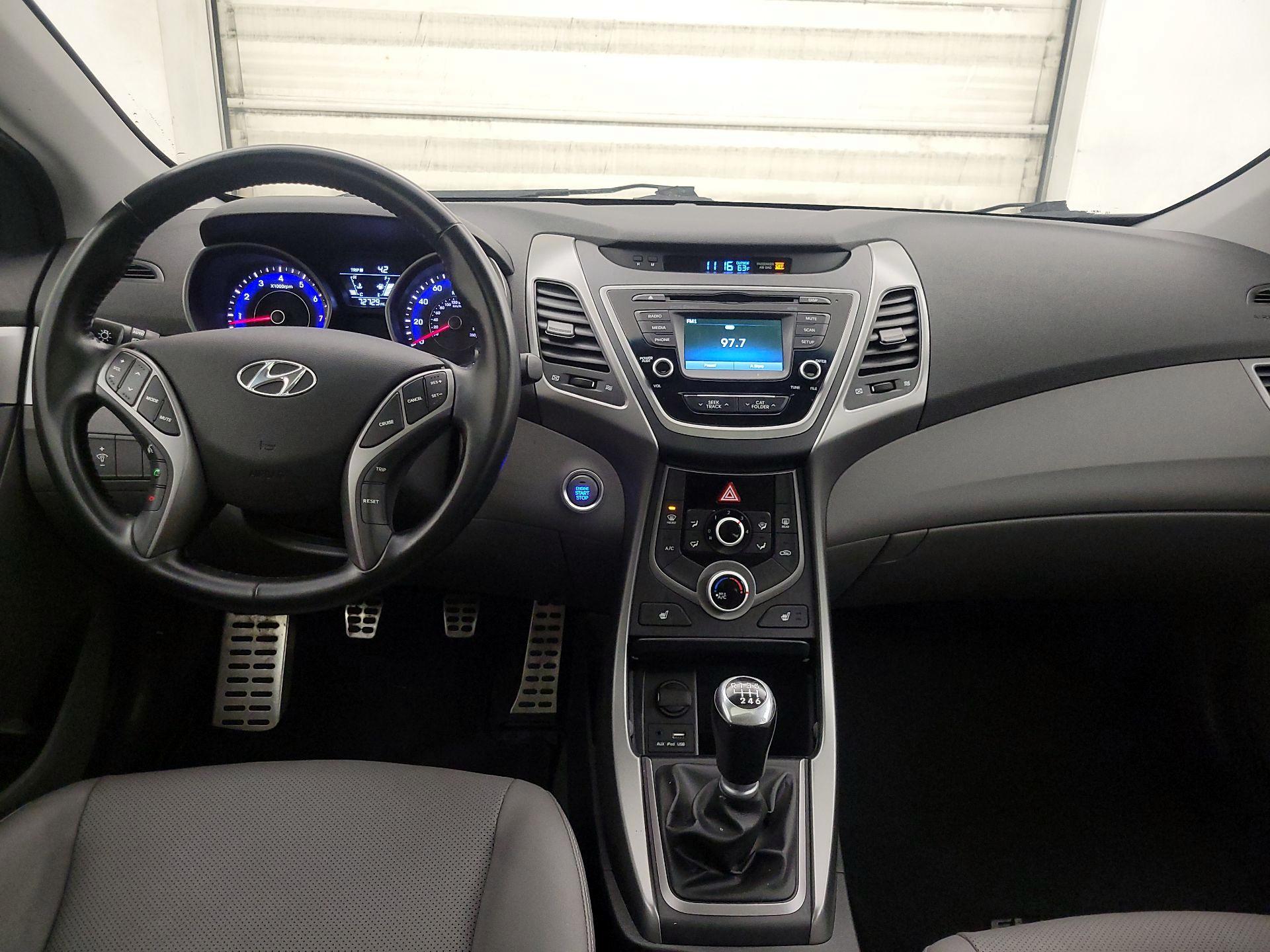 Thumbnail: 2015 Hyundai Elantra - 9