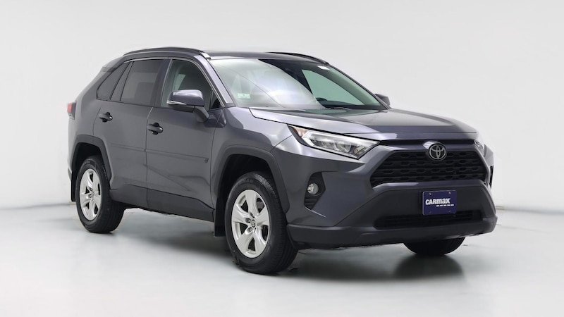 2021 Toyota RAV4 XLE Hero Image