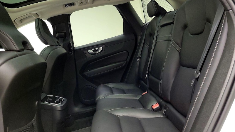 2021 Volvo XC60 T6 Inscription 21