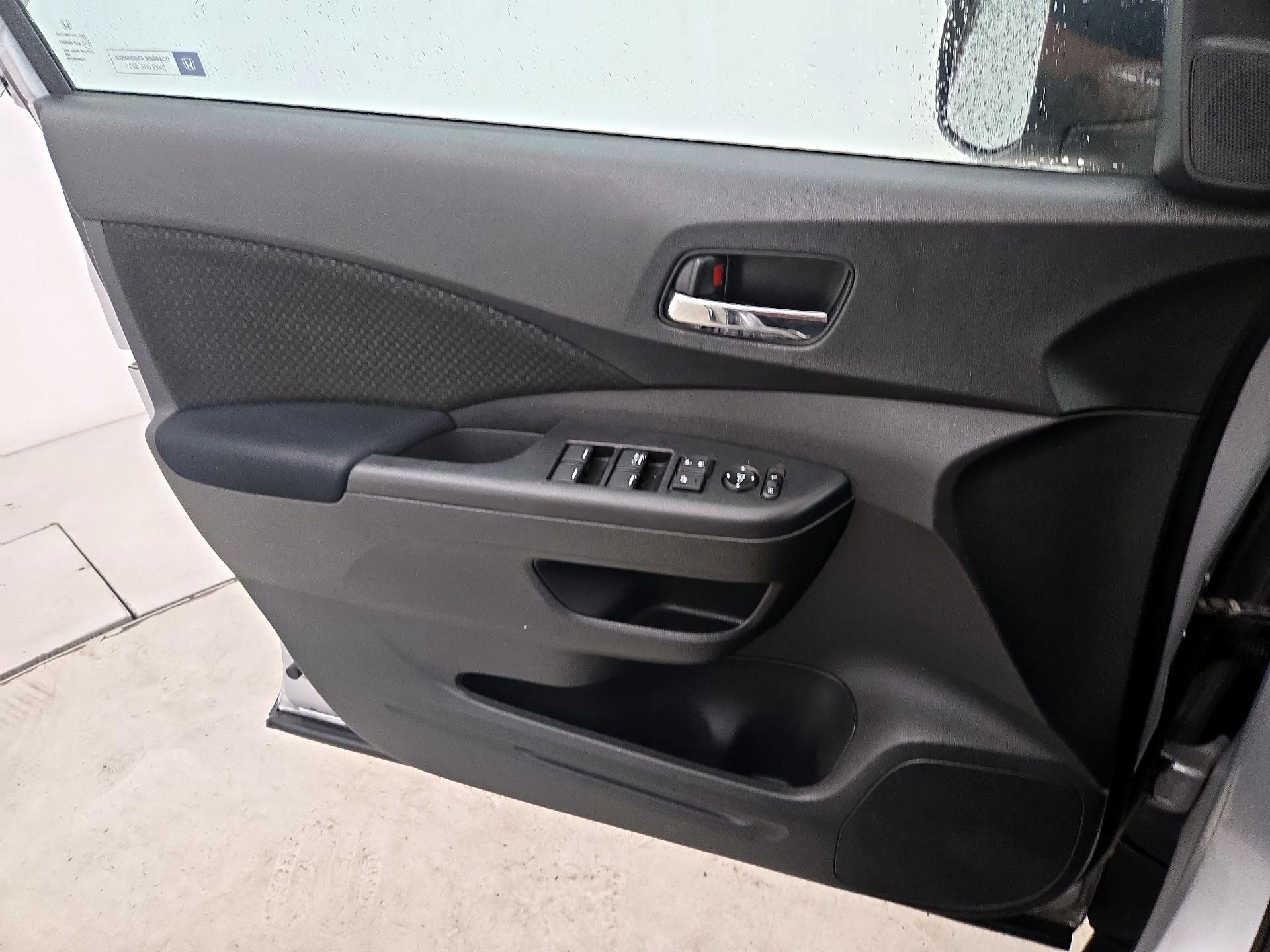Thumbnail: 2016 Honda CR-V - 12