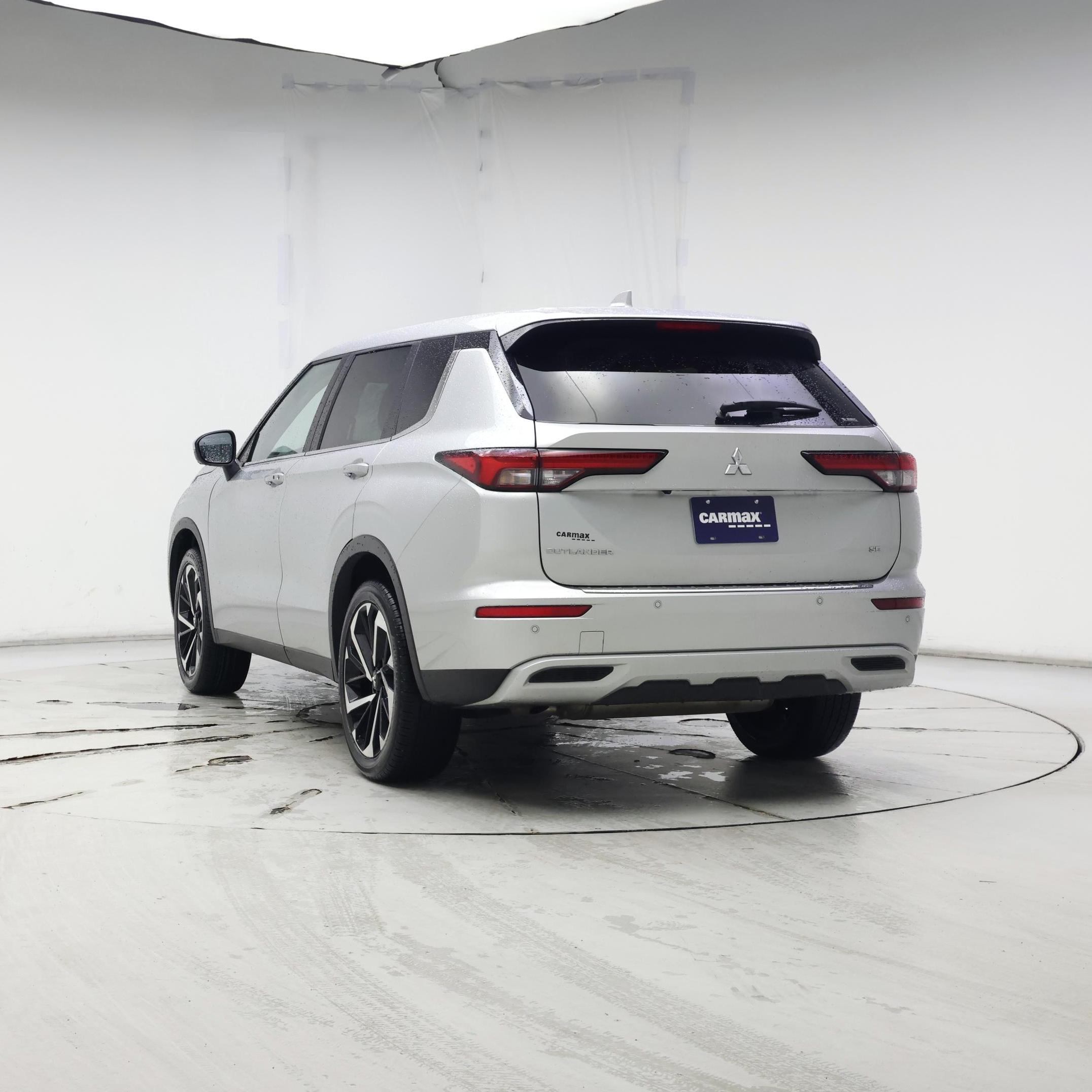 Thumbnail: 2022 Mitsubishi Outlander - 6