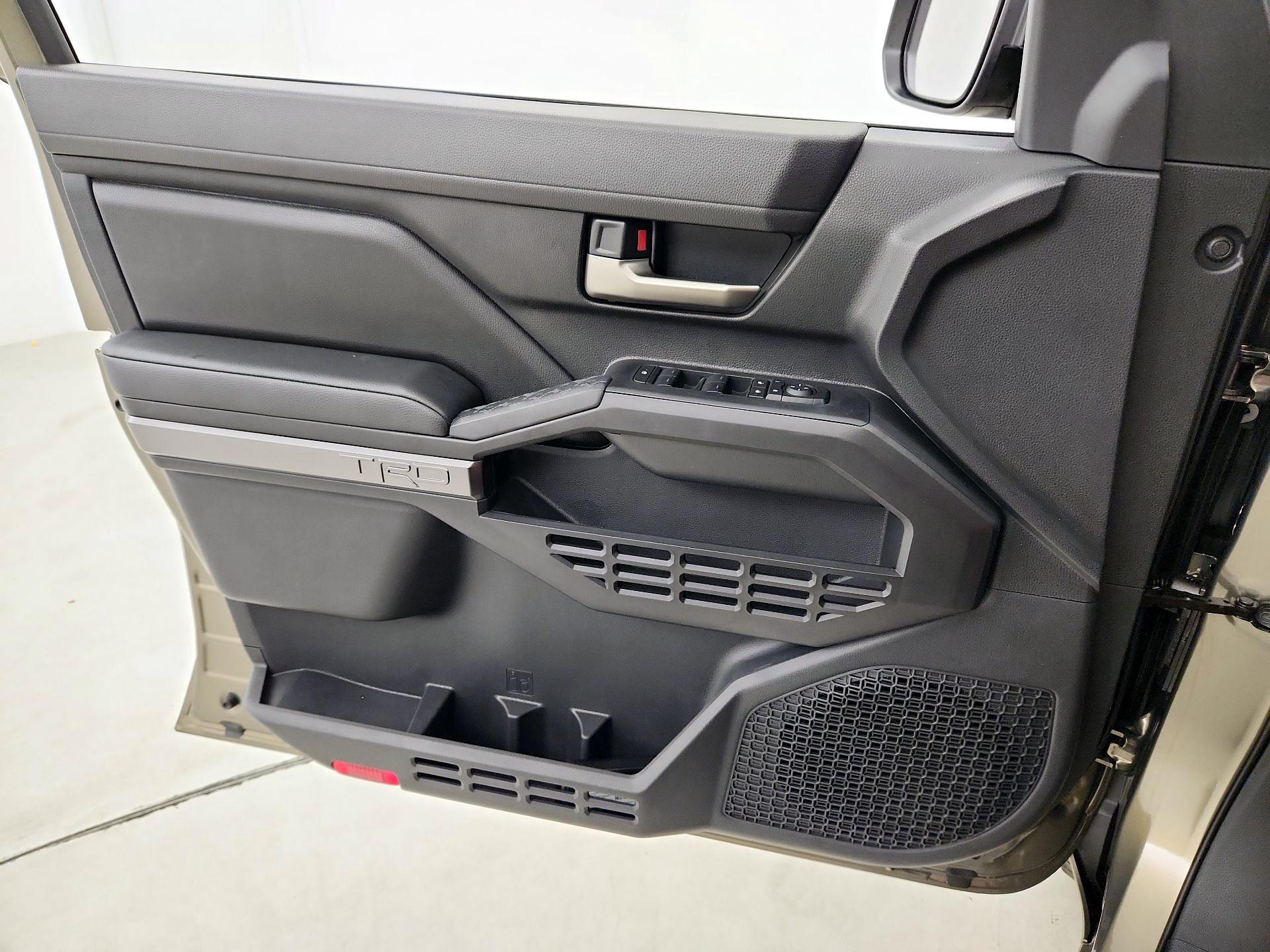 Thumbnail: 2025 Toyota Tacoma - 12