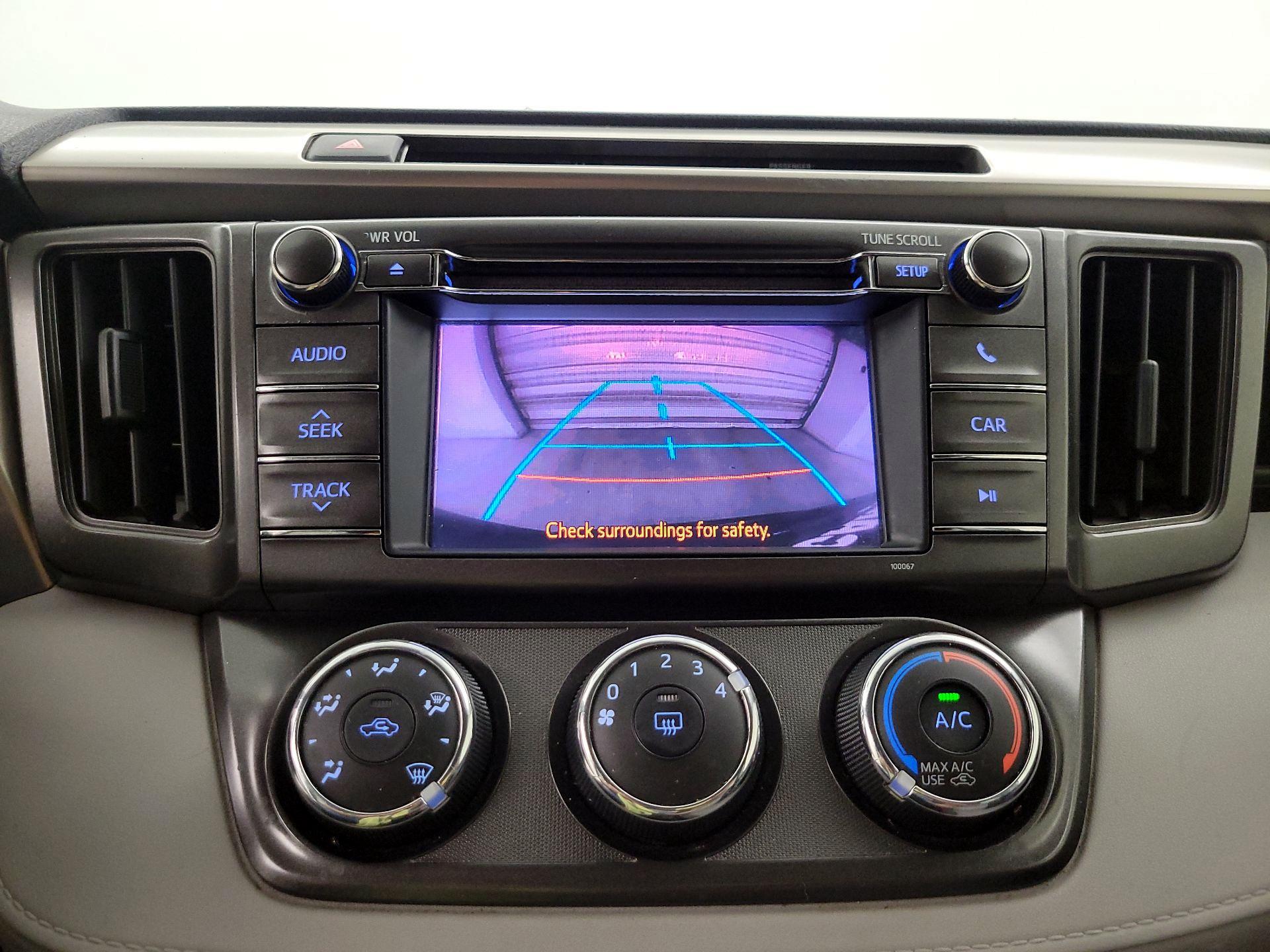 Thumbnail: 2013 Toyota RAV4 - 14