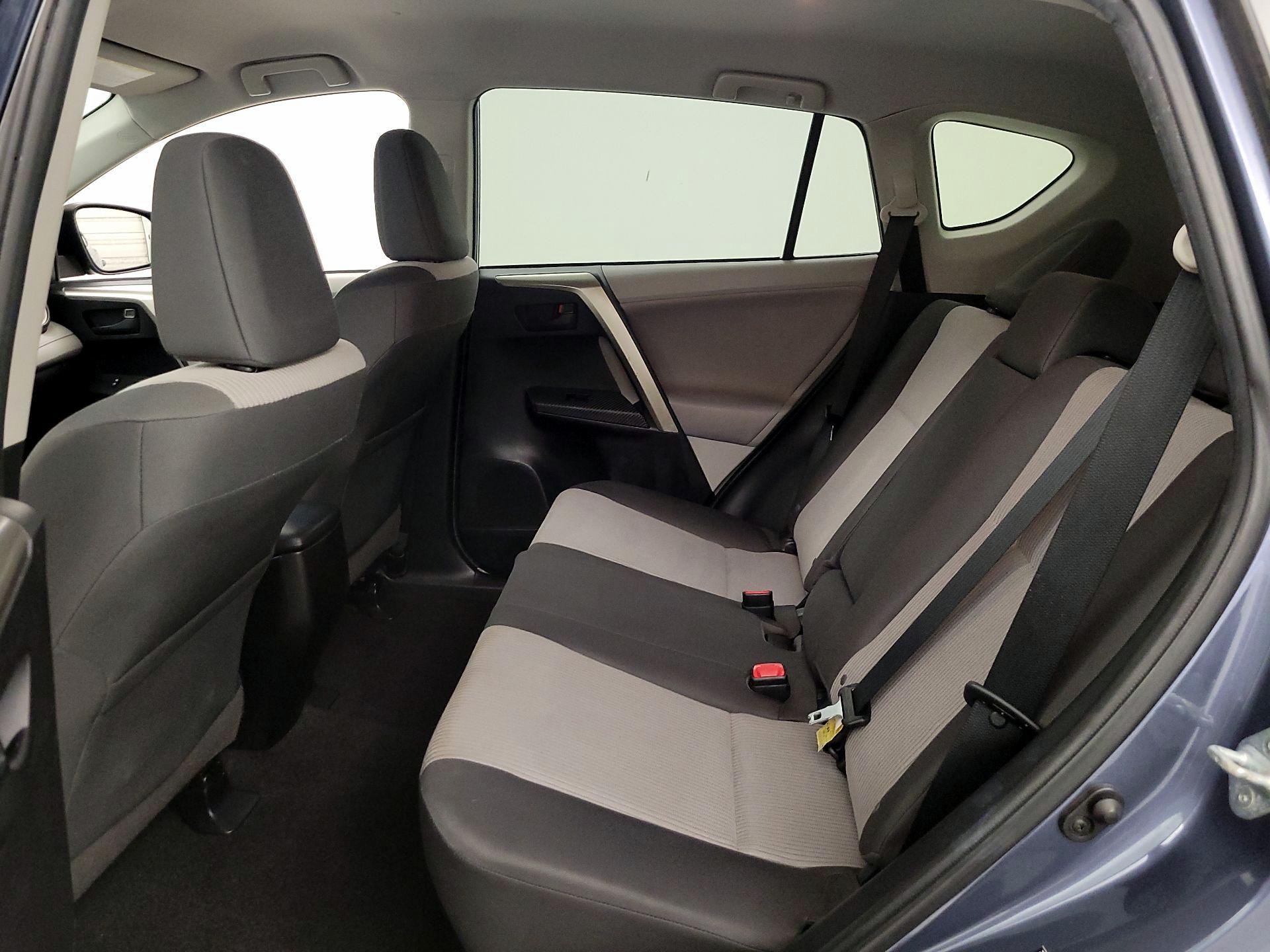 Thumbnail: 2013 Toyota RAV4 - 19