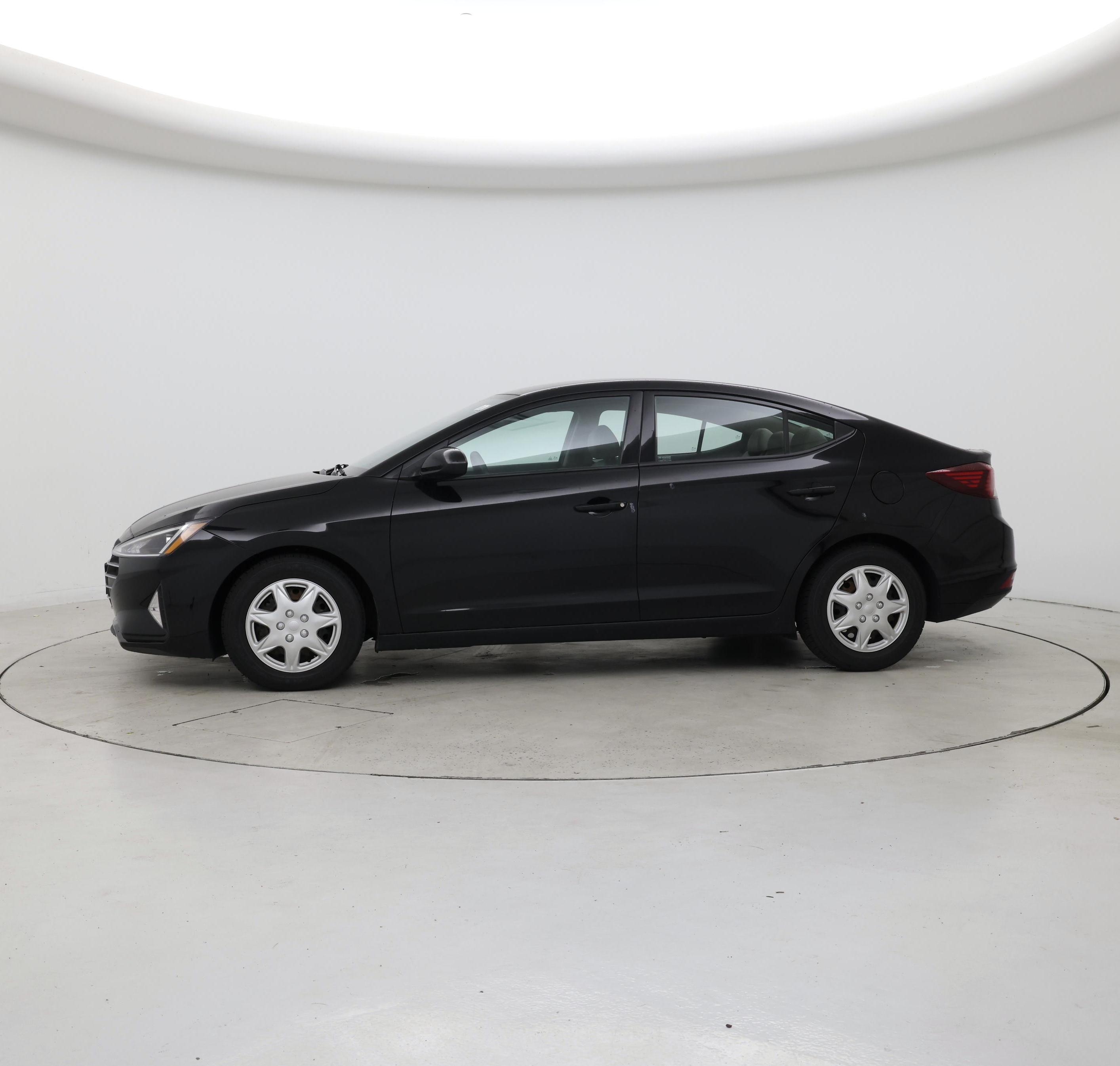 Thumbnail: 2020 Hyundai Elantra - 3