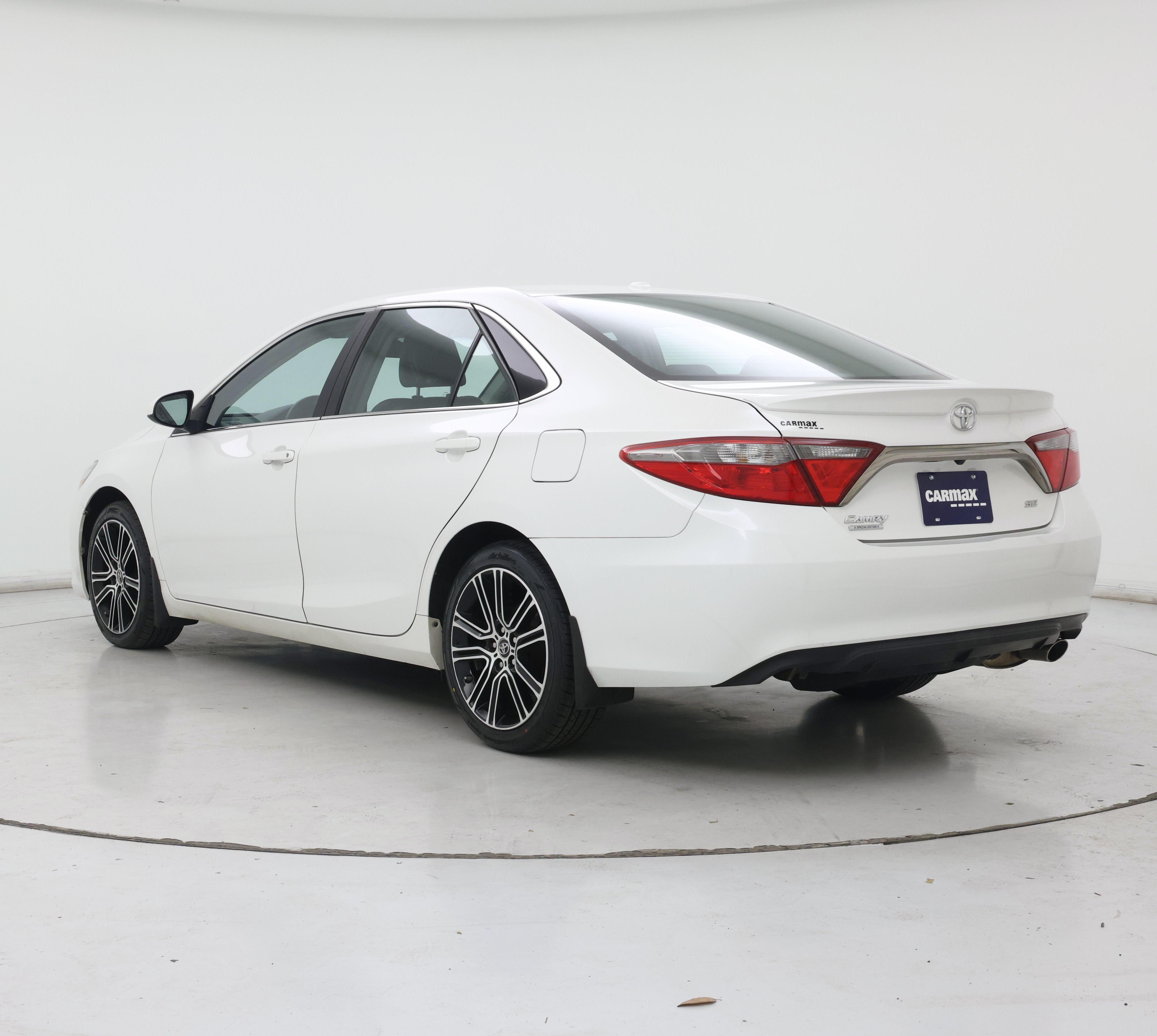 Thumbnail: 2016 Toyota Camry - 2