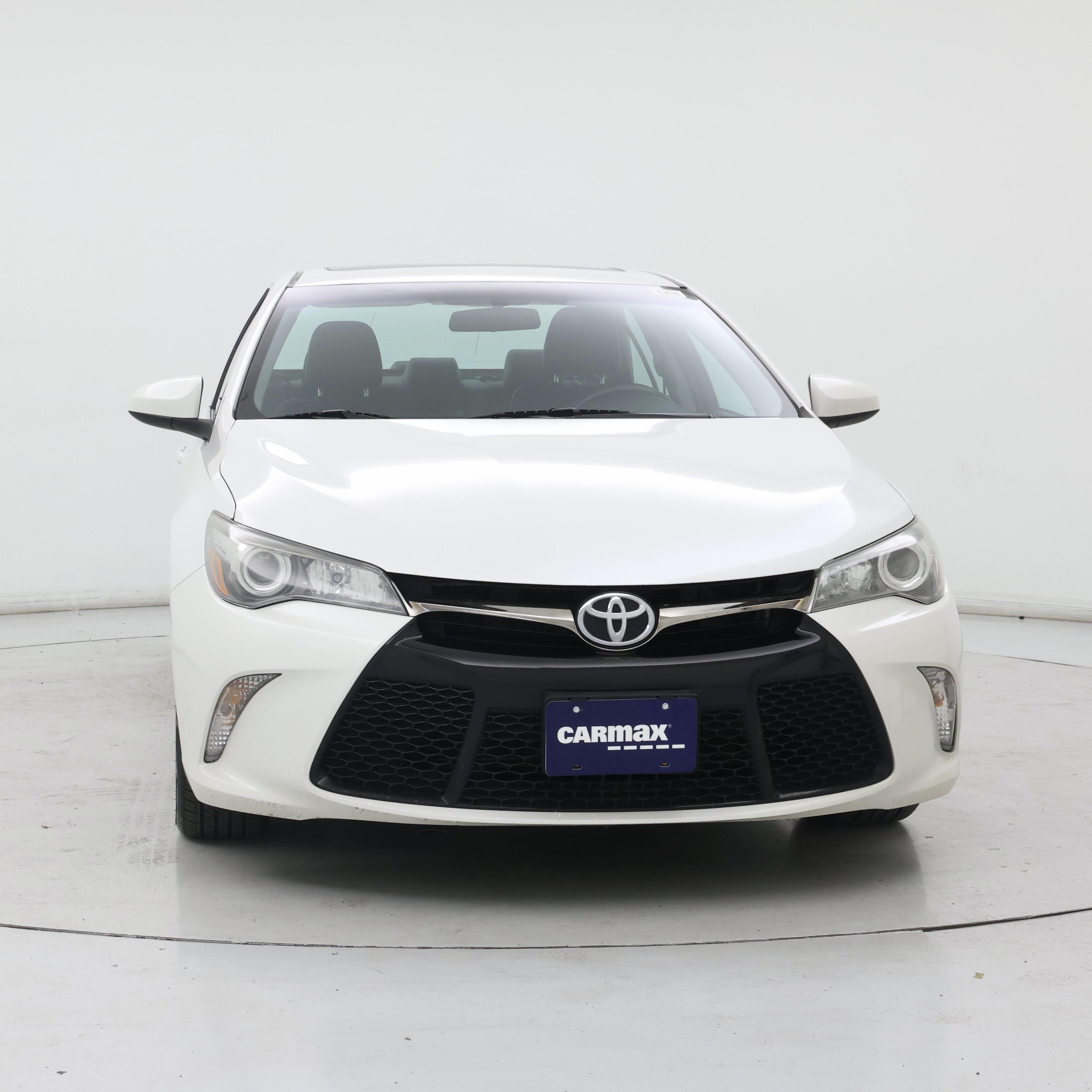 Thumbnail: 2016 Toyota Camry - 5