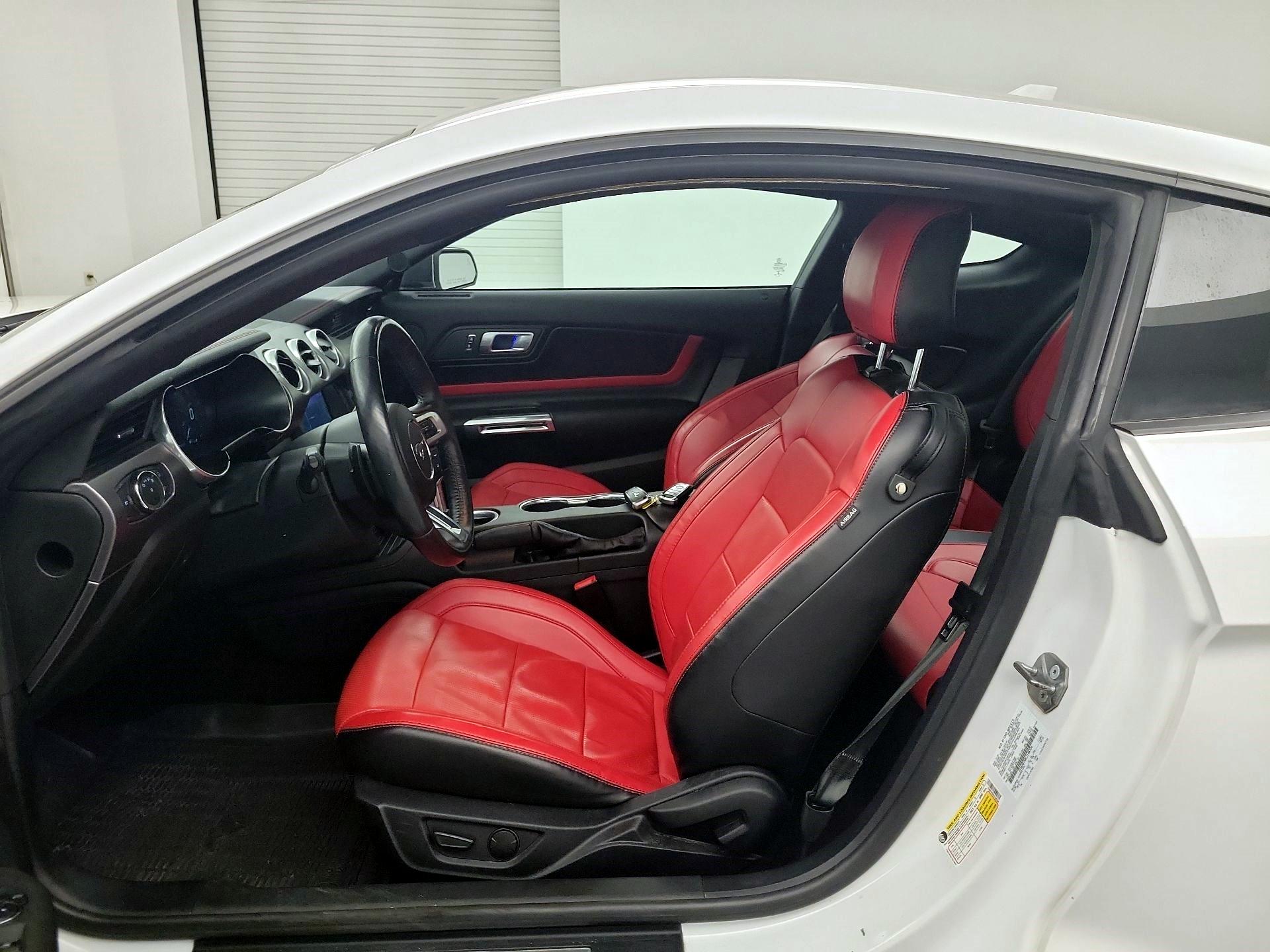 Thumbnail: 2020 Ford Mustang - 9