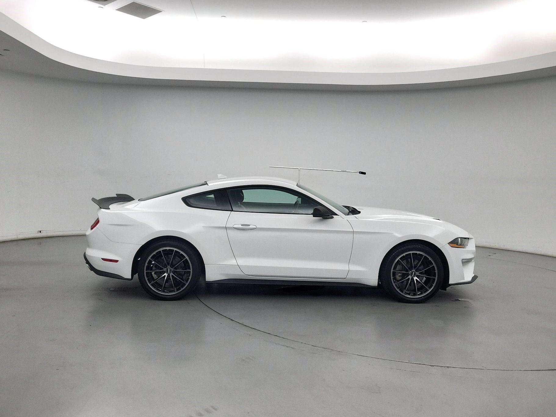 Thumbnail: 2020 Ford Mustang - 4