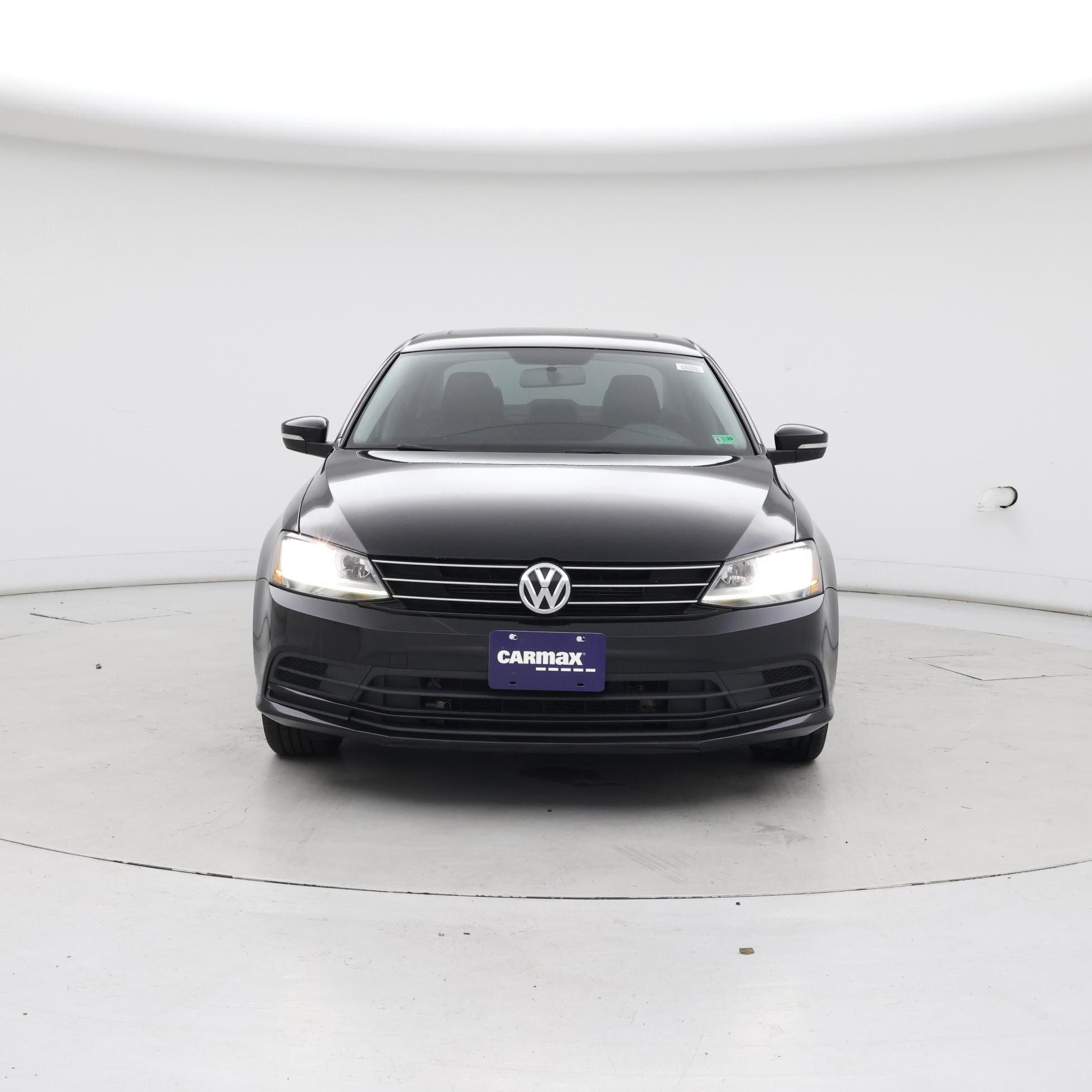 Thumbnail: 2017 Volkswagen Jetta - 5